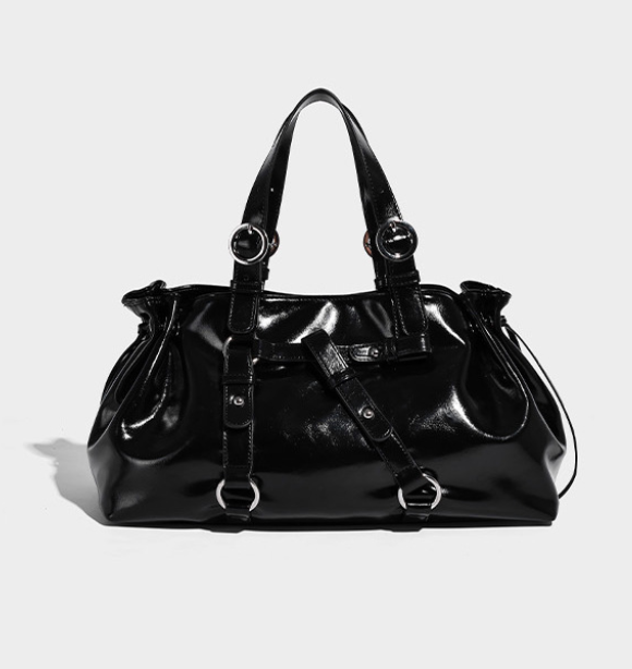VINO NOIR - Oil Wax Leather Crossbody Bag